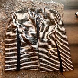 Brand new Ivanka trump size 10 blazer